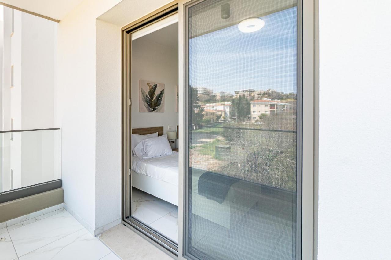 Adolina Apartments By Ezoria Villas Paphos Esterno foto
